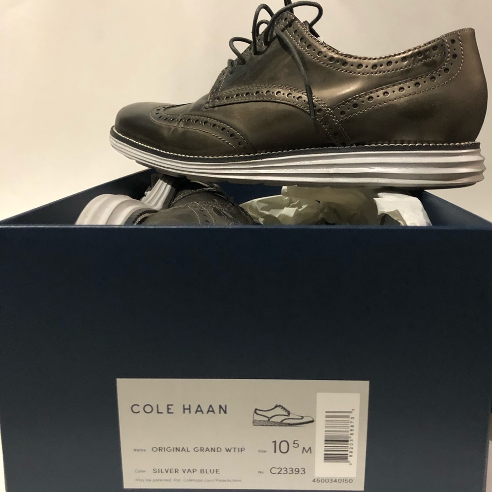 Lunargrand long wingtip